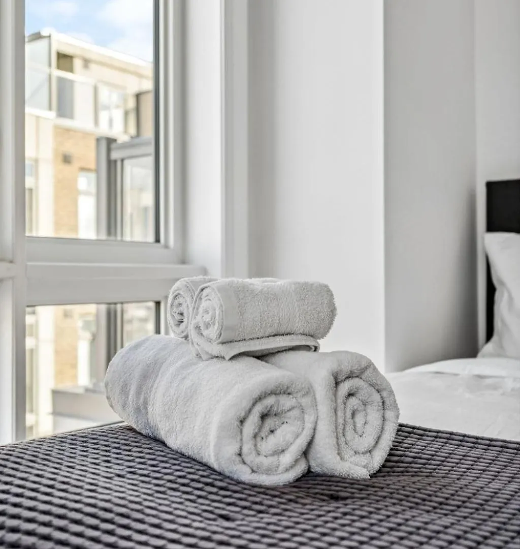 अपार्टमेंट Stunning 2Br Toronto Retreat, Patio & Parking Canada